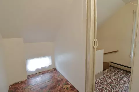 Entry Way - 162 Jencks St, Fall River, MA 02723 photo 2 of 2