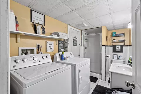 85-87 Shawmut, Fall River, MA 02720 photo 13