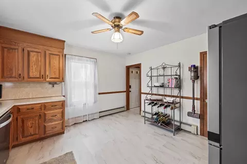 Entry Way - 19 Conant Rd, Framingham, MA 01702 photo 1 of 3
