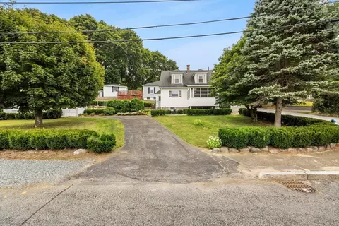 Exterior - 19 Conant Rd, Framingham, MA 01702 photo 2 of 6