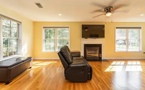 30 Pheasant Ln, Raynham, MA 02767 photo 8