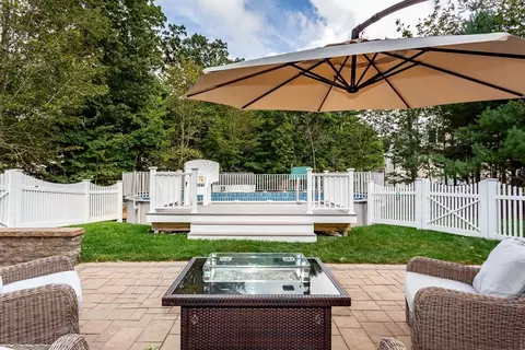 30 Pheasant Ln, Raynham, MA 02767 photo 32