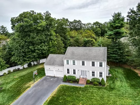 30 Pheasant Ln, Raynham, MA 02767 photo 2