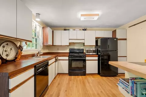 10 Apple Ridge Rd #4, Maynard, MA 01754 photo 10