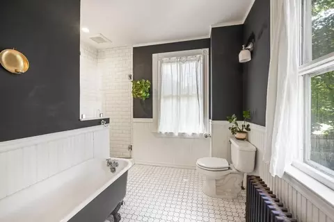 Bath - 19 Waltham St, Maynard, MA 01754 photo 1 of 3