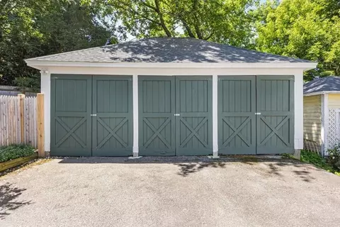 Exterior - 19 Waltham St, Maynard, MA 01754 photo 4 of 10