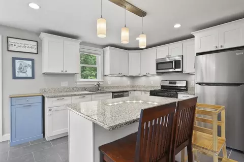 2 Hemenway Rd, Framingham, MA 01701 photo 8