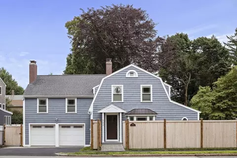 362 Clyde St, Brookline, MA 02445