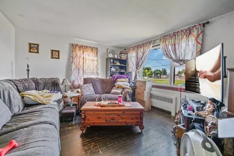 403 King Philip St, Fall River, MA 02724 photo 10