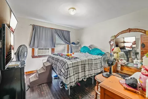 403 King Philip St, Fall River, MA 02724 photo 11