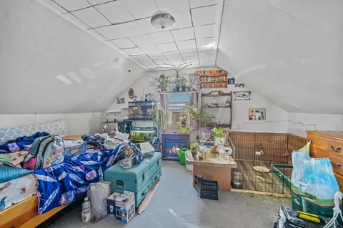 403 King Philip St, Fall River, MA 02724 photo 15