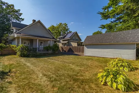 Exterior - 47 Rush St, Springfield, MA 01109 photo 7 of 11