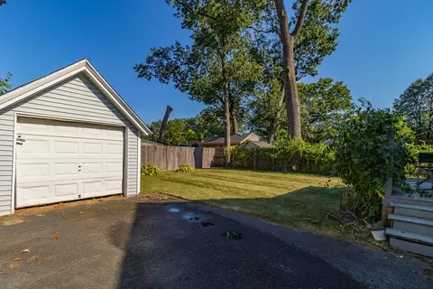 Exterior - 47 Rush St, Springfield, MA 01109 photo 6 of 11