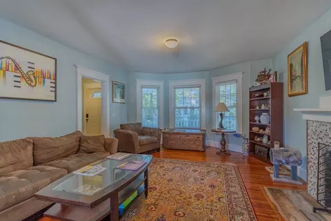 Living - 47 Rush St, Springfield, MA 01109 photo 3 of 4