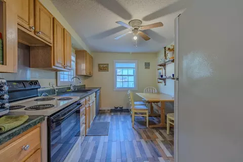 Kitchen - 47 Rush St, Springfield, MA 01109 photo 2 of 3