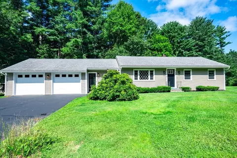 169 Center St, Hanover, MA 02339