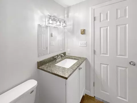 Bath - 30 Manhattan Rd, Worcester, MA 01602 photo 2 of 2