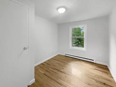 Bedroom - 30 Manhattan Rd, Worcester, MA 01602 photo 4 of 5