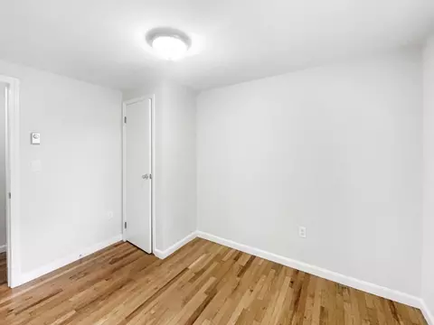 Bedroom - 30 Manhattan Rd, Worcester, MA 01602 photo 5 of 5