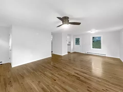 Living - 30 Manhattan Rd, Worcester, MA 01602 photo 4 of 4