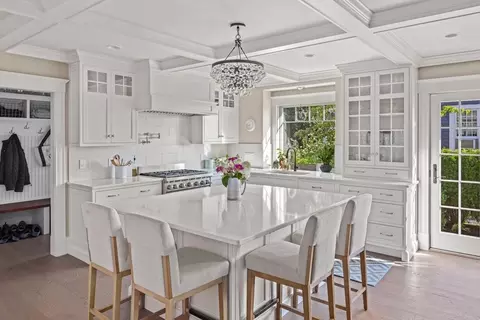 Kitchen - 10 Monroe Rd, Marblehead, MA 01945 photo 2 of 3
