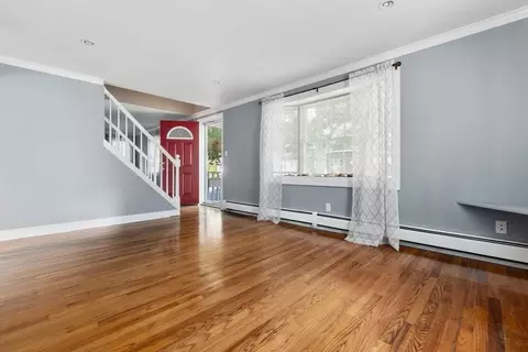 13 Porter St, Danvers, MA 01923 photo 5