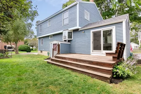 13 Porter St, Danvers, MA 01923 photo 4