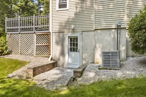 40 Blacksmith Rd, Dracut, MA 01826 photo 34