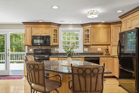 40 Blacksmith Rd, Dracut, MA 01826 photo 7