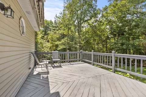 40 Blacksmith Rd, Dracut, MA 01826 photo 33