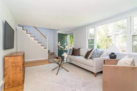 23 Lexington Rd, Wellesley, MA 02482 photo 4