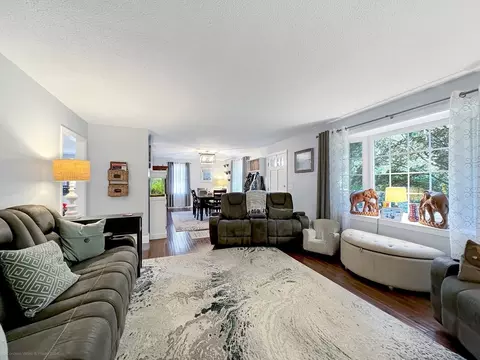 284 Mendall Rd, Acushnet, MA 02743 photo 7