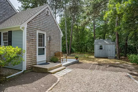 7 Arrowood Dr, Eastham, MA 02642 photo 3