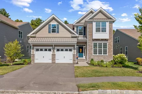 31 Jameson Dr #225, Millis, MA 02054