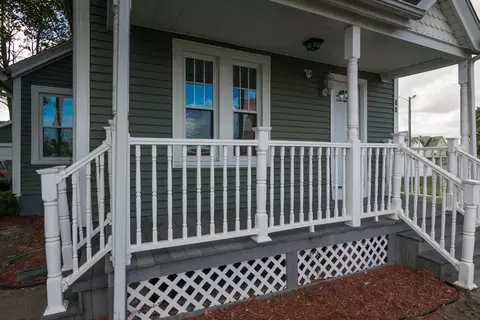 80 Colton St, Springfield, MA 01109 photo 2