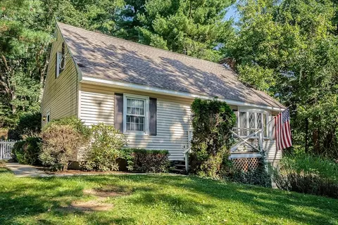 84 Manning St, Holden, MA 01522