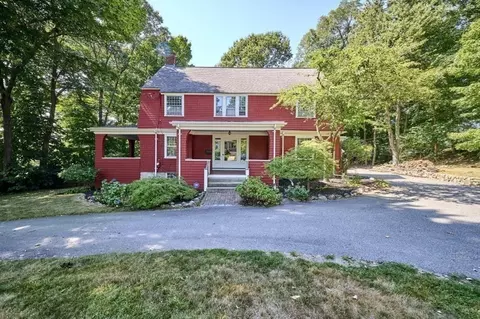 32 Florence St, Natick, MA 01760