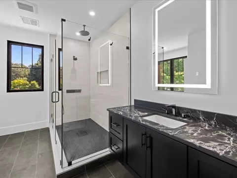 392 Cedar St #392, Dedham, MA 02026 photo 33