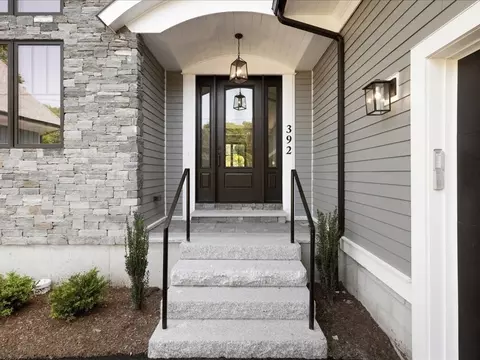 392 Cedar St #392, Dedham, MA 02026 photo 2