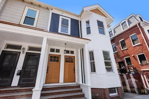 675-677 E 5th St #2, Boston, MA 02127