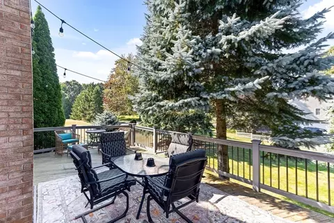Exterior - 3 Forest Park Dr, Mendon, MA 01756 photo 3 of 5