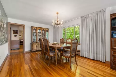 34 Stetson St, Brookline, MA 02446 photo 3