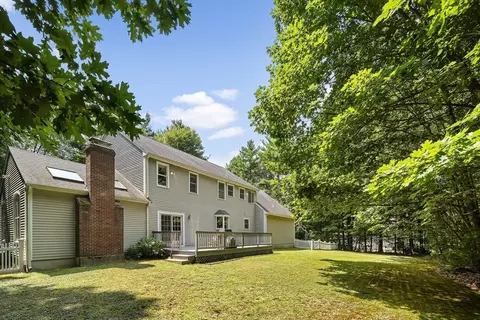 43 Wagon Rd, Walpole, MA 02081 photo 7