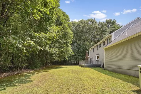 43 Wagon Rd, Walpole, MA 02081 photo 8