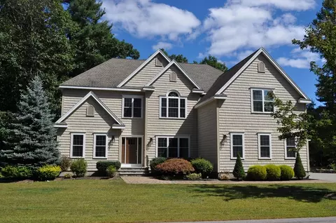 3 Martin Rd, Middleton, MA 01949