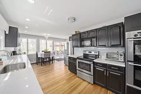 Kitchen - 4 Sunset Rd, Braintree, MA 02184 photo 2 of 3
