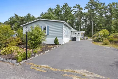 9 Truman Ct, Carver, MA 02330