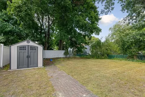 17 Lewis St, Reading, MA 01867 photo 30