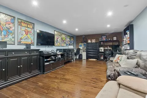 17 Lewis St, Reading, MA 01867 photo 26