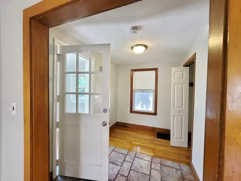 20 Arlington Rd, Dedham, MA 02026 photo 6